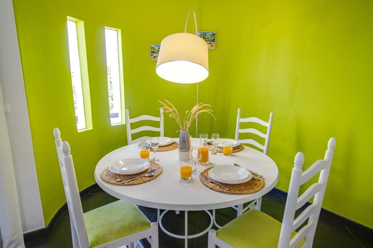 Seaside Retreat With Pool, Ac, And Fast Wi-Fi Apartment Albufeira Exterior foto